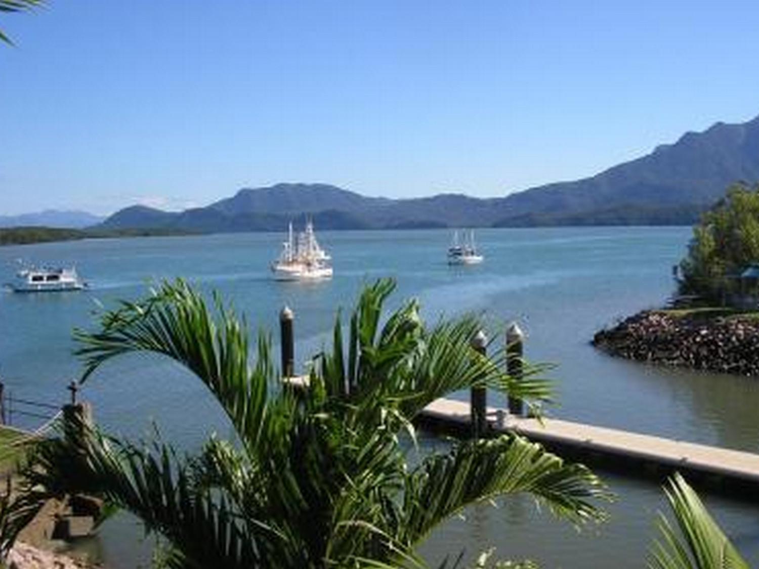 Hinchinbrook Marine Cove Resort Lucinda Kültér fotó
