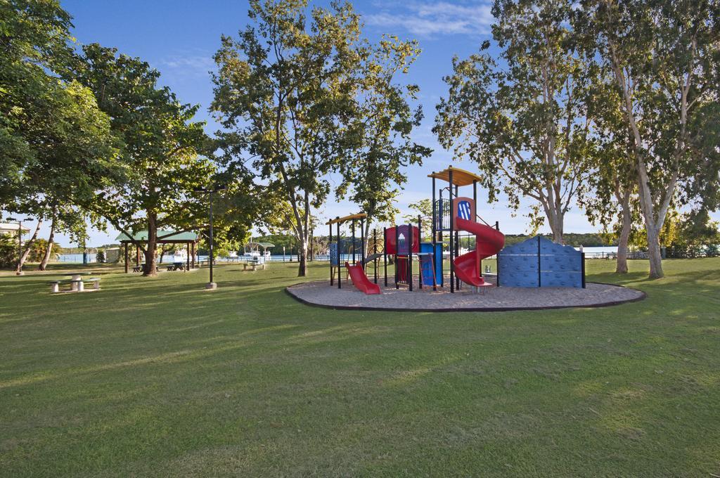 Hinchinbrook Marine Cove Resort Lucinda Kültér fotó
