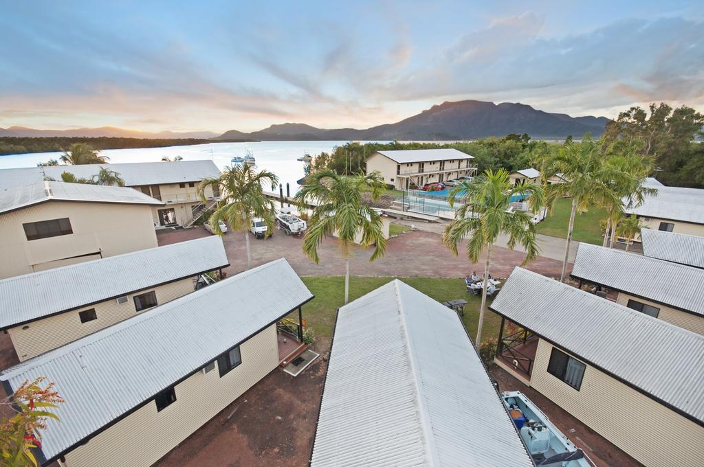 Hinchinbrook Marine Cove Resort Lucinda Kültér fotó