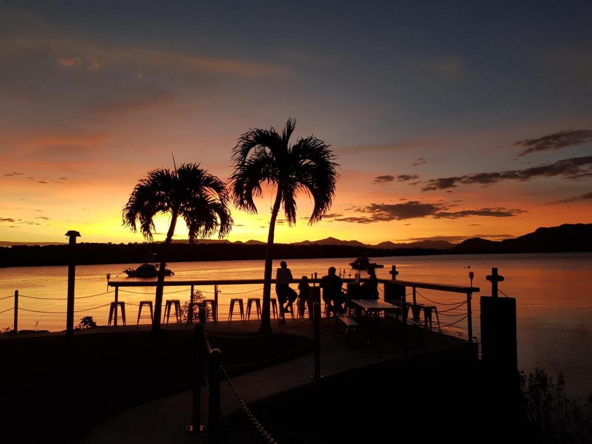 Hinchinbrook Marine Cove Resort Lucinda Kültér fotó