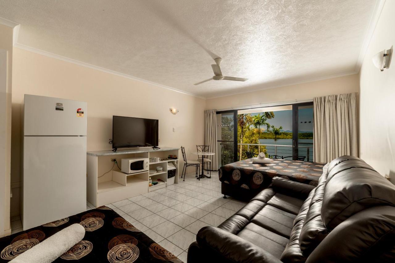 Hinchinbrook Marine Cove Resort Lucinda Kültér fotó