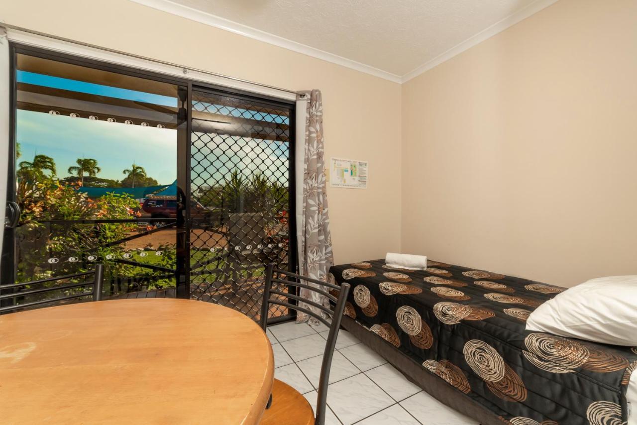 Hinchinbrook Marine Cove Resort Lucinda Kültér fotó
