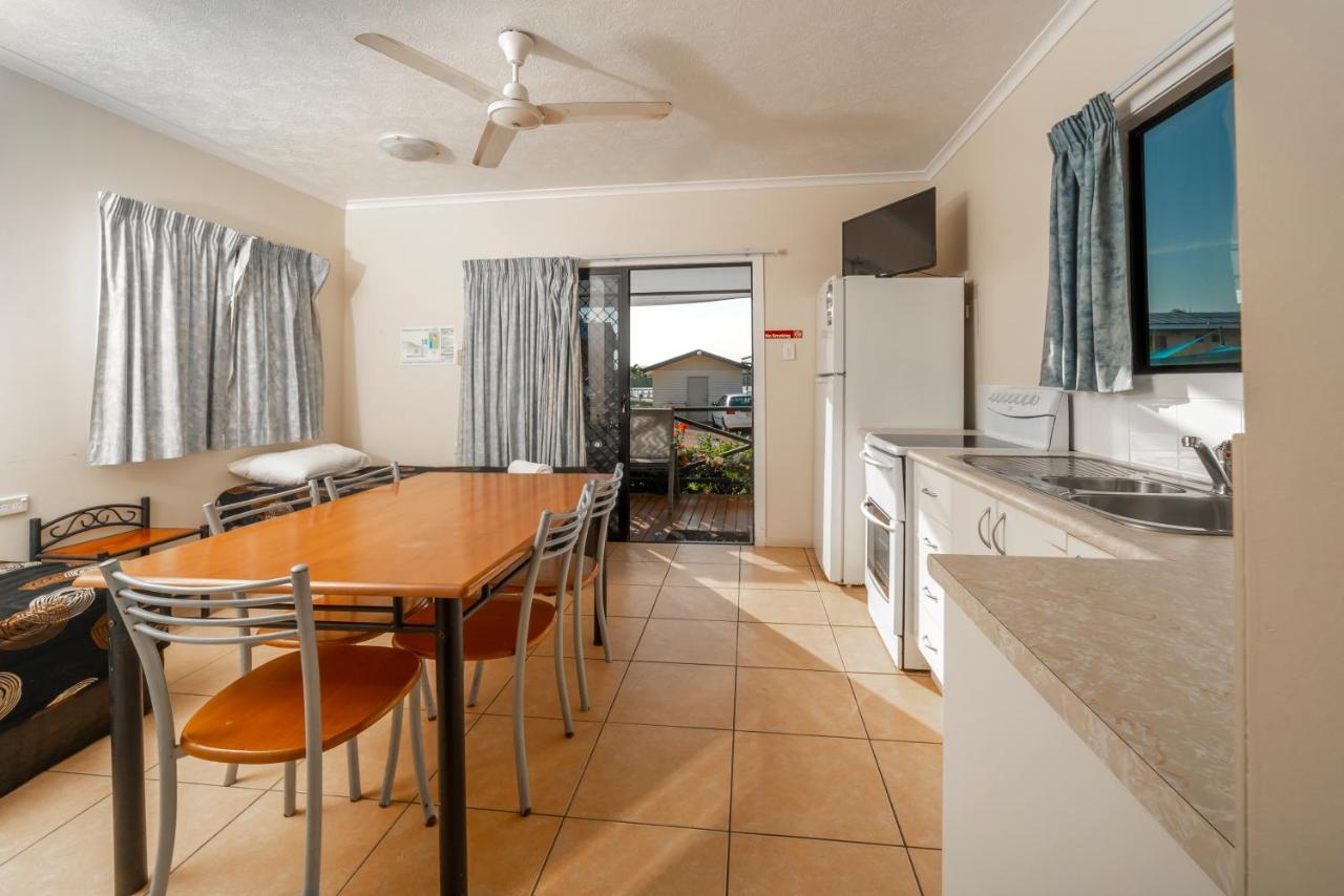 Hinchinbrook Marine Cove Resort Lucinda Kültér fotó